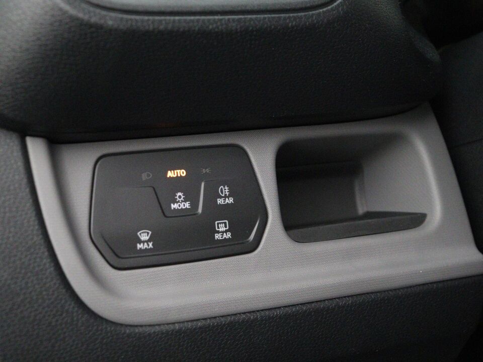 VW-Bedrijfswagens ID. Buzz Cargo Economy Business 210 kW / 286 pk