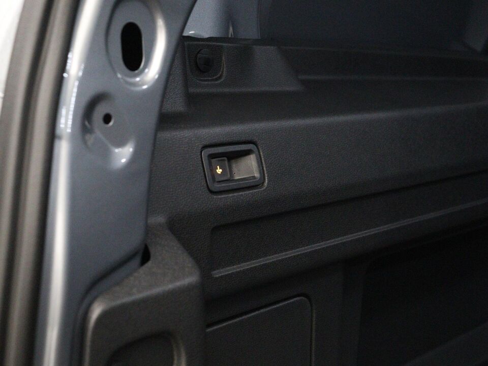 VW-Bedrijfswagens ID. Buzz Cargo Economy Business 210 kW / 286 pk