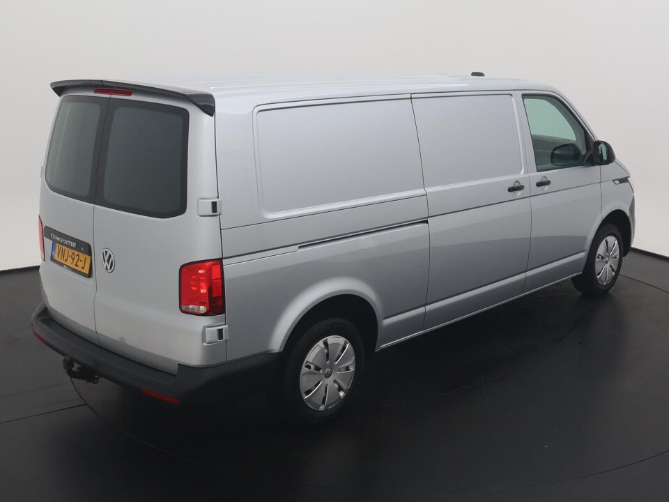 VW-Bedrijfswagens Transporter 2.0 TDI 110 PK L2H1 28 Economy Business