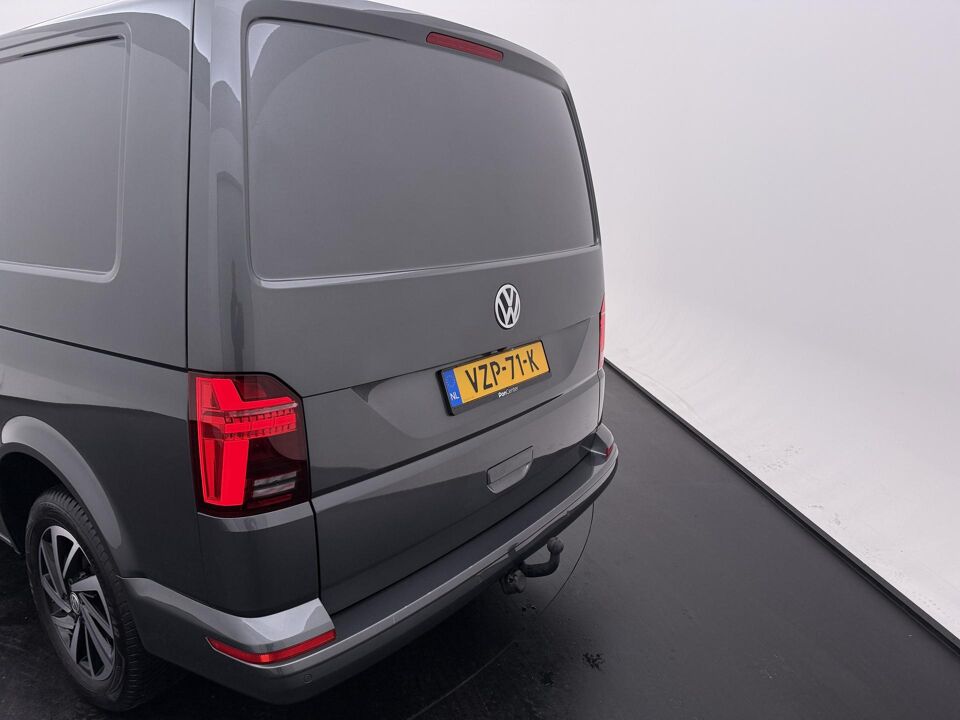 VW-Bedrijfswagens Transporter 2.0 TDI 150 PK DSG L2H1 28 Bulli