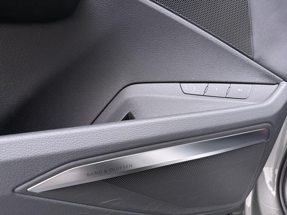 Audi Q8 e-tron 50 Quattro Advanced Edition 95 kWh