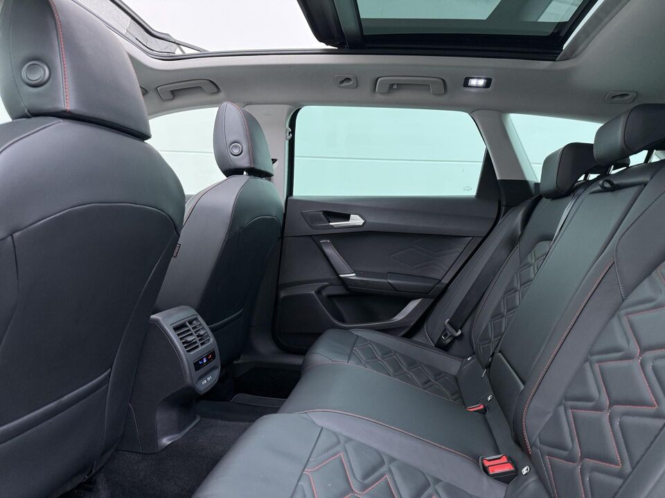 SEAT Leon Sportstourer 1.4 TSI eHybrid 204 PK PHEV FR