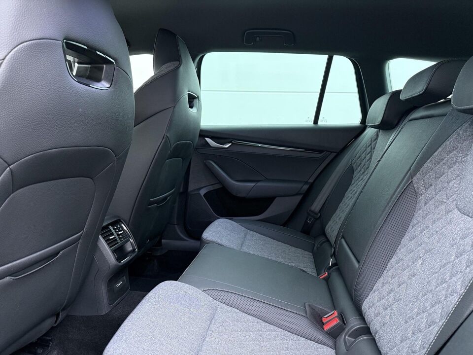 Škoda Octavia Combi 1.5 TSI 150 PK DSG Sportline