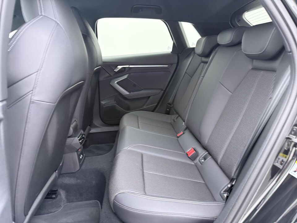 Audi A3 Sportback 30 TFSI S-line