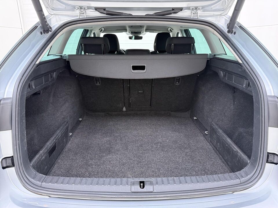 Škoda Octavia Combi 1.0 e-TSI Business Edition