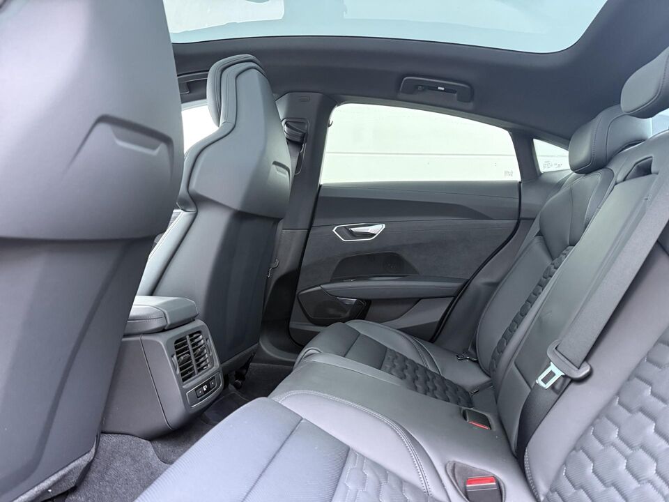 Audi e-tron GT 93 kWh
