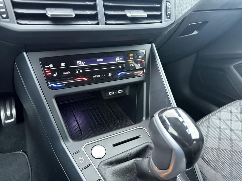 Volkswagen Taigo 1.0 TSI R-Line