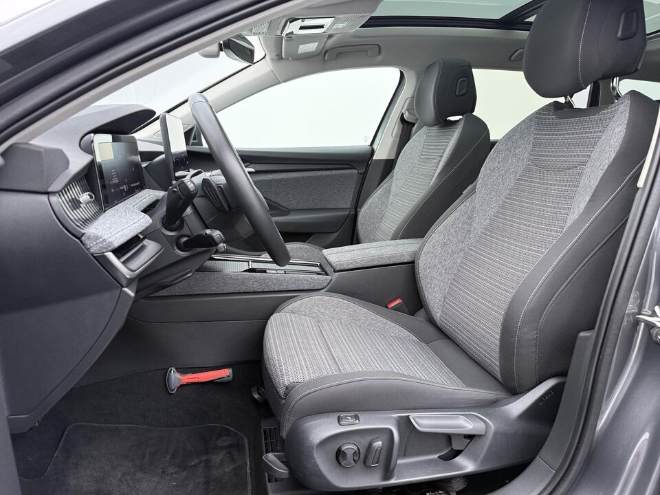 Škoda Superb Combi 1.5 TSI First Edition