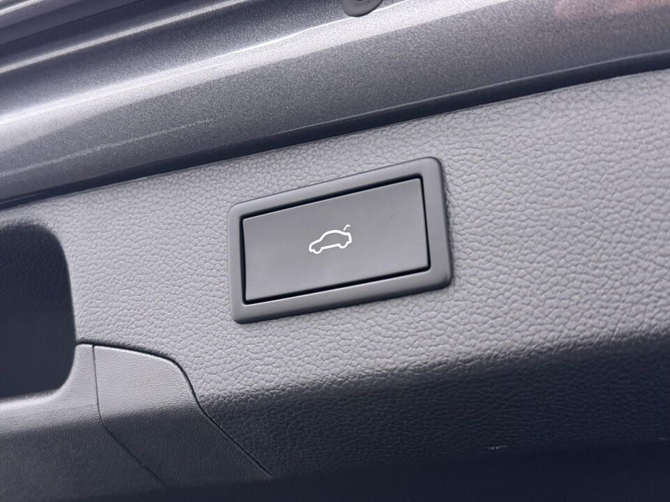 Škoda Superb Combi 1.5 TSI First Edition