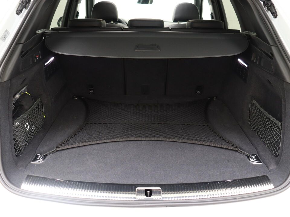 Audi Q5 50 TFSIe 299 PK S-Line