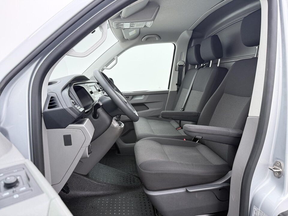 VW-Bedrijfswagens Transporter 2.0 TDI 110 PK L2H1 28 Trendline