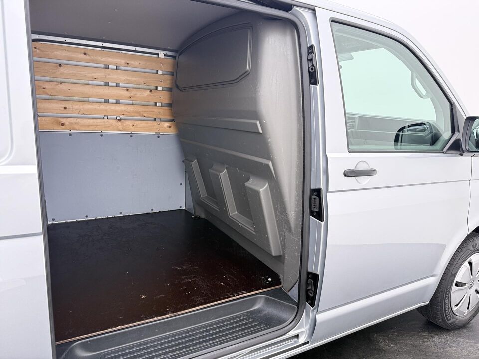 VW-Bedrijfswagens Transporter 2.0 TDI 110 PK L2H1 28 Trendline