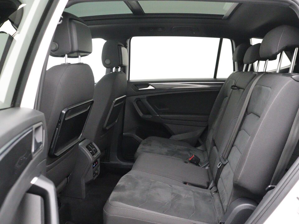Volkswagen Tiguan Allspace 1.5 TSI R-line