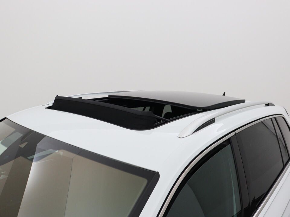 Volkswagen Tiguan Allspace 1.5 TSI R-line