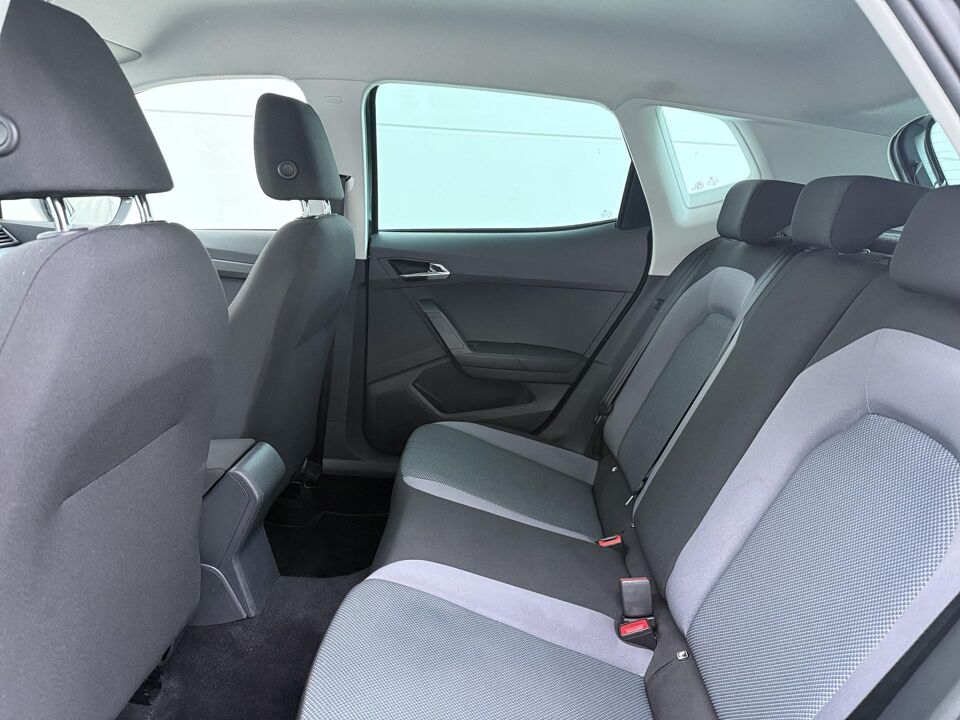 SEAT Arona 1.0 TSI Style Business Intense