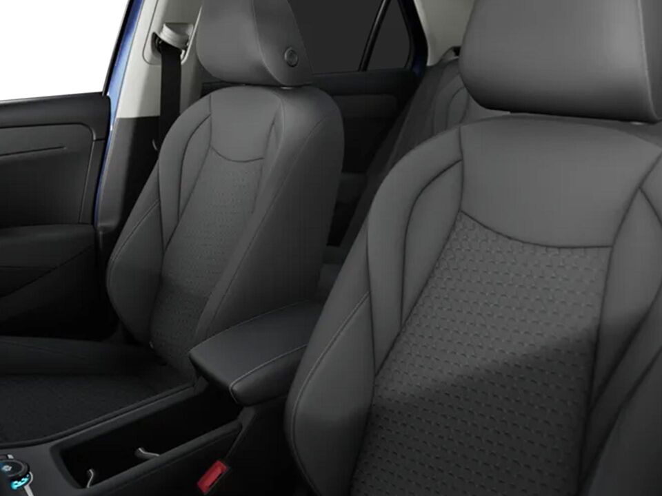 Volkswagen T-Roc Life First Edition 1.5 eTSI 85 kW / 116 PK