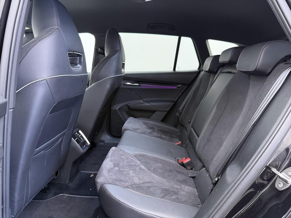 Škoda Enyaq iV 80 Sportline Business