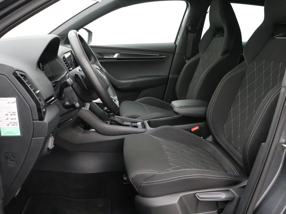 Škoda Karoq 1.5 TSI ACT Sportline Business