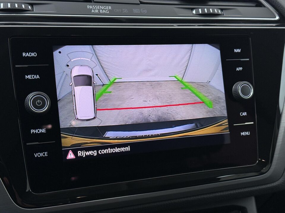 Volkswagen Touran 1.5 TSI Comfortline Business 7p