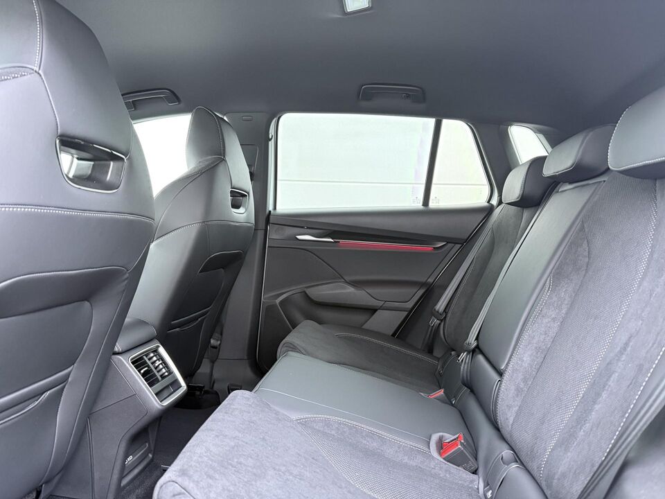Škoda Elroq Sportline 150 kW / 204 PK