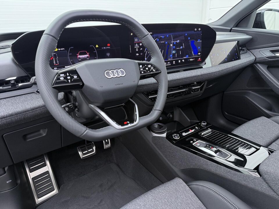 Audi Q6 e-tron S edition 83Kwh 185 kW / 252 PK