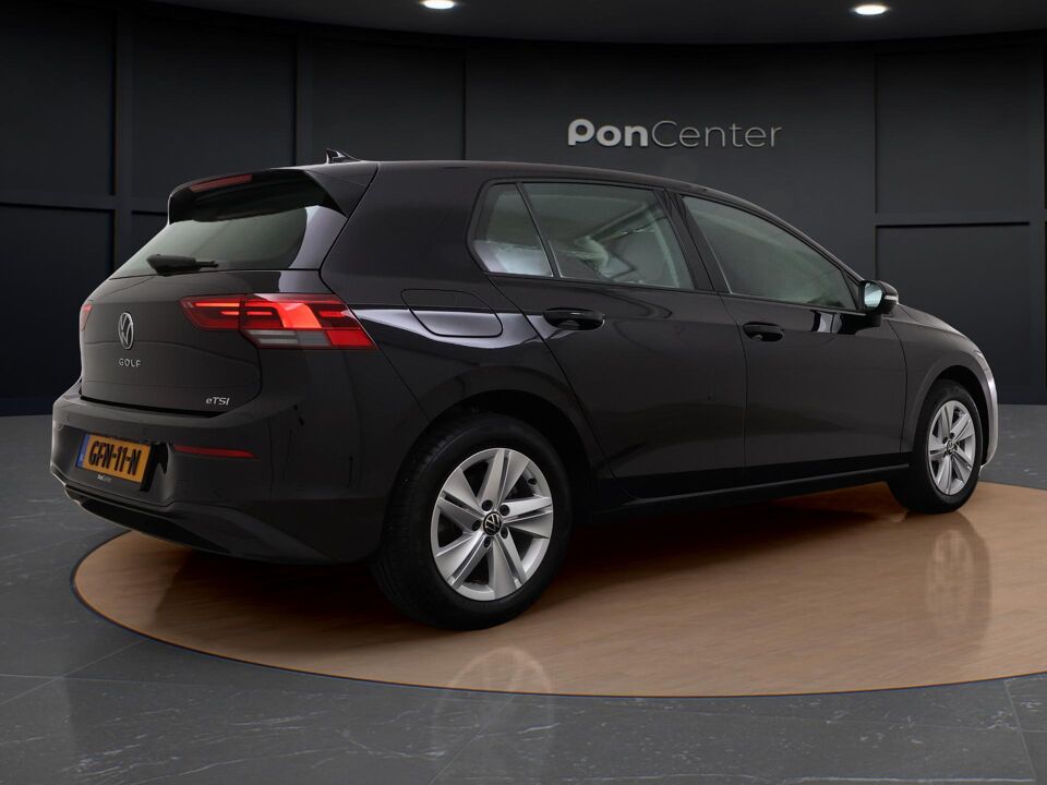 Volkswagen Golf 1.0 eTSI Life