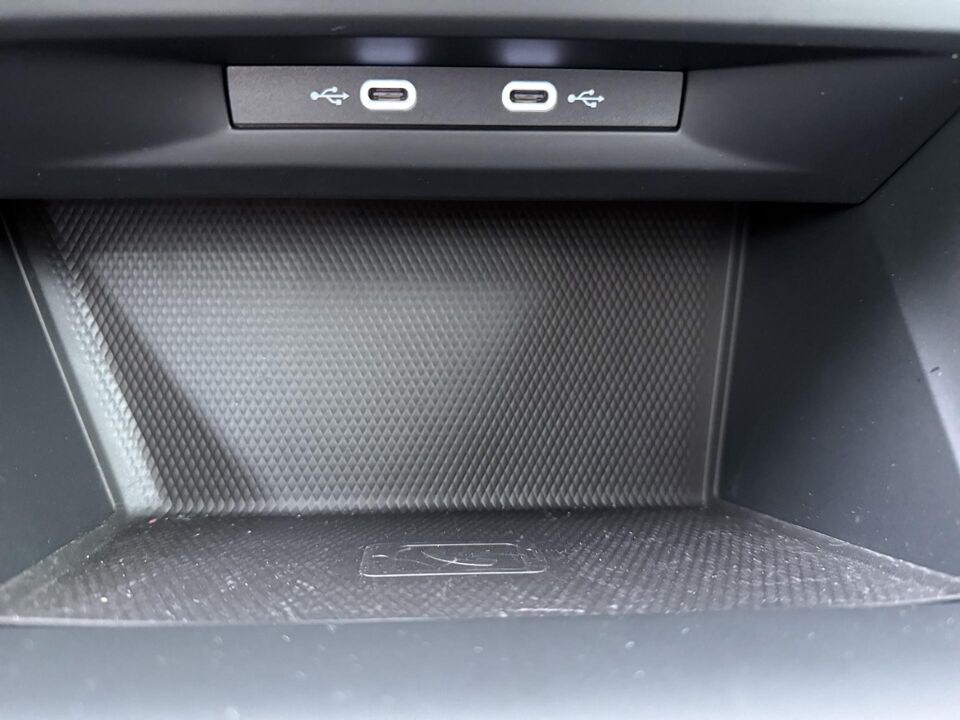 Volkswagen Golf 1.0 eTSI Life