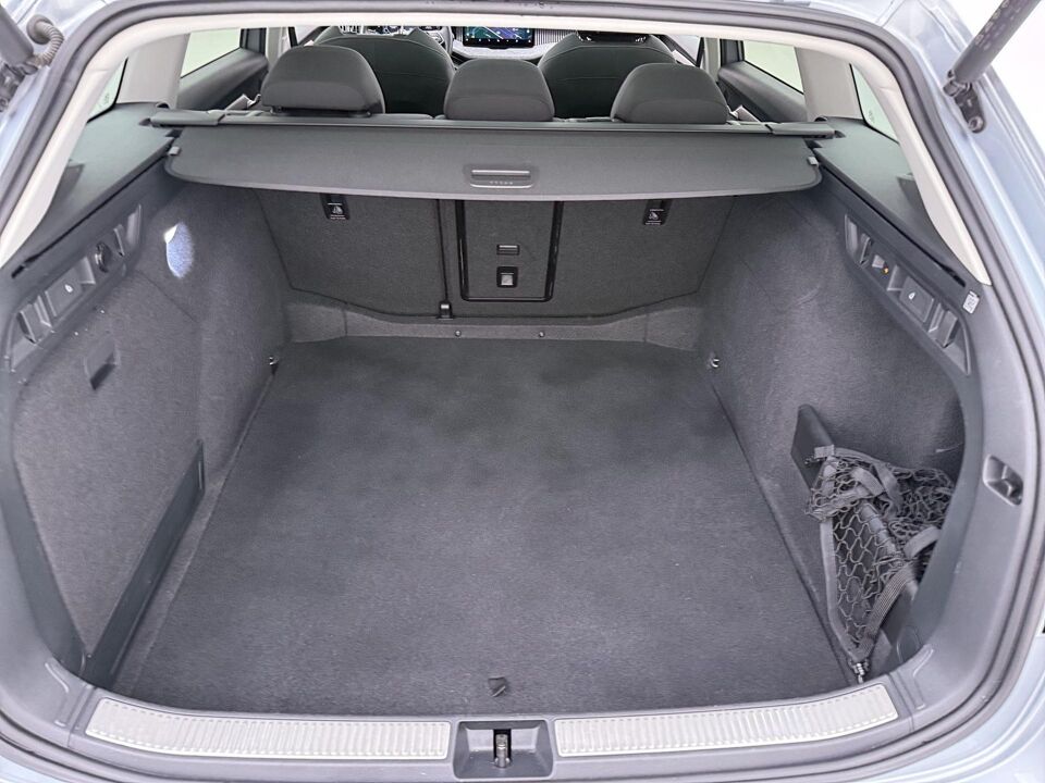 Škoda Superb Combi 1.5 TSI First Edition