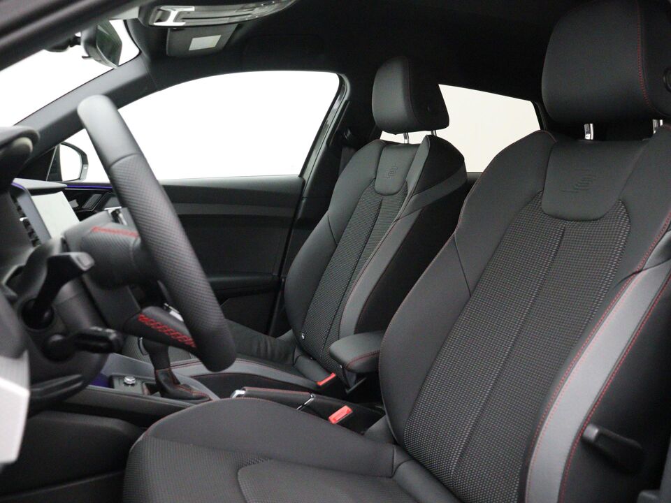 Audi A1 Sportback 25 TFSI S-line