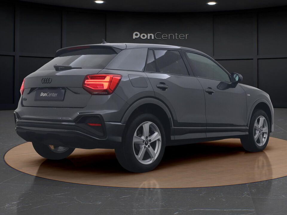 Audi Q2 S edition 35 TFSI 110 kW / 150 PK