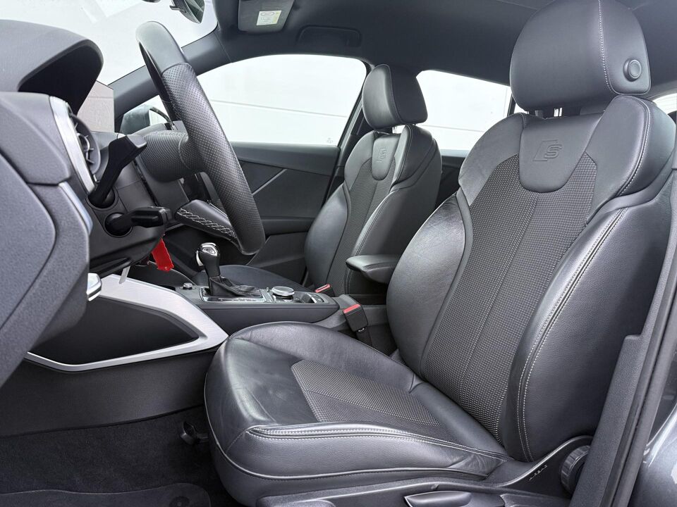 Audi Q2 35 TFSI S-Line Edition