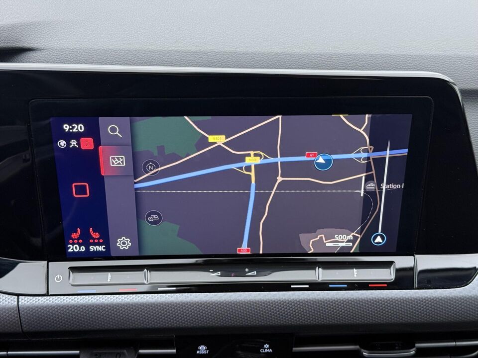 Volkswagen Golf 1.5 eTSI Life Business