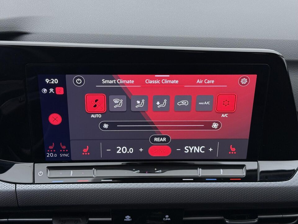 Volkswagen Golf 1.5 eTSI Life Business