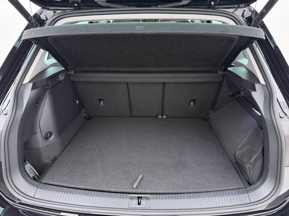 Volkswagen Tiguan 1.4 TSI eHybrid Elegance