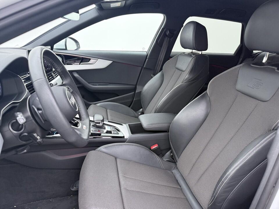 Audi A4 Avant 35 TFSI S-line Competition