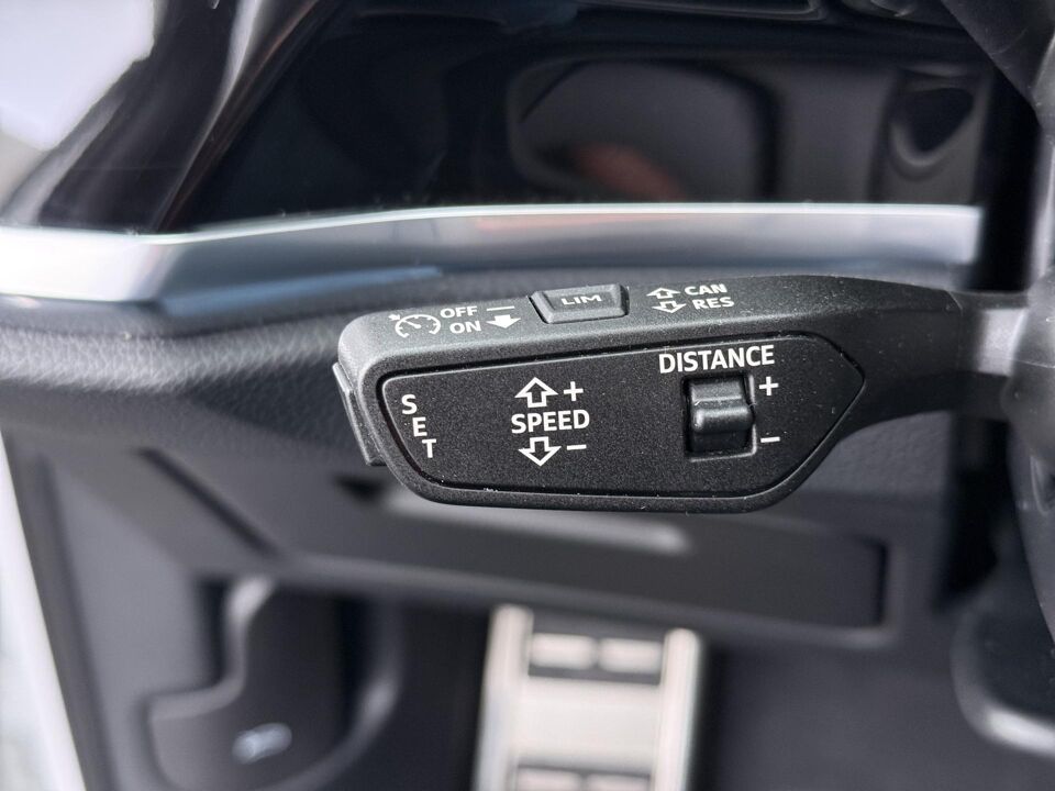 Audi Q3 45 TFSI e S-line