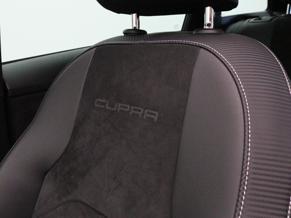 SEAT Leon ST 2.0 TSI 290 PK CUPRA Black