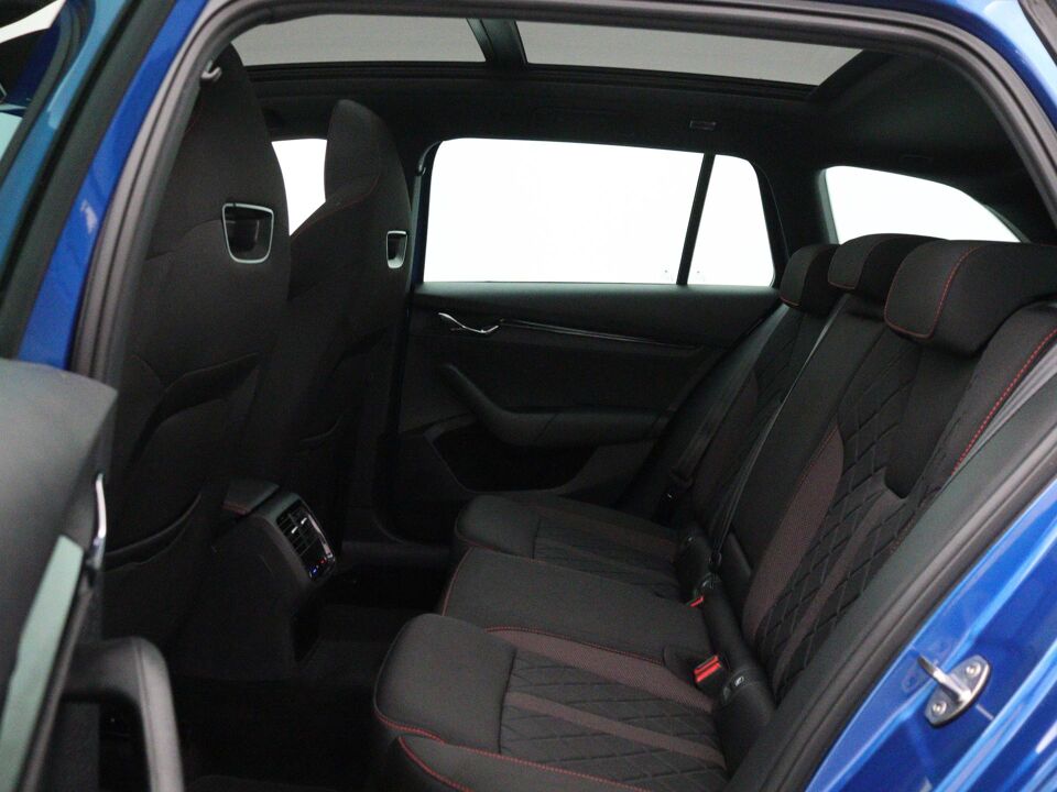 Škoda Octavia Combi 1.4 TSI RS iV