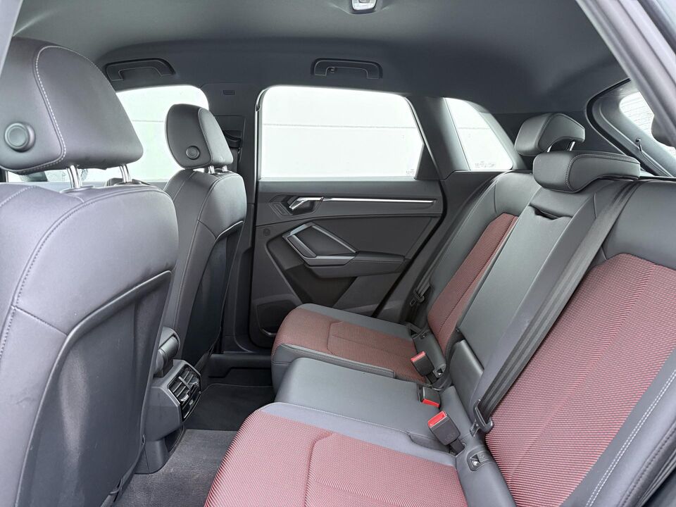 Audi Q3 35 TFSI S-Line