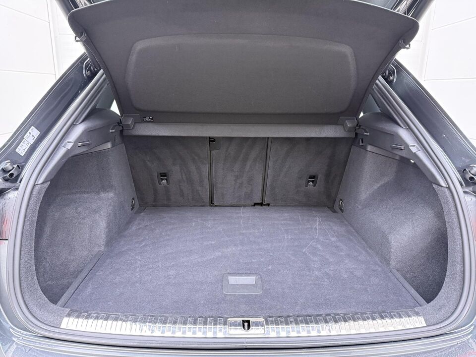 Audi Q3 35 TFSI S-Line