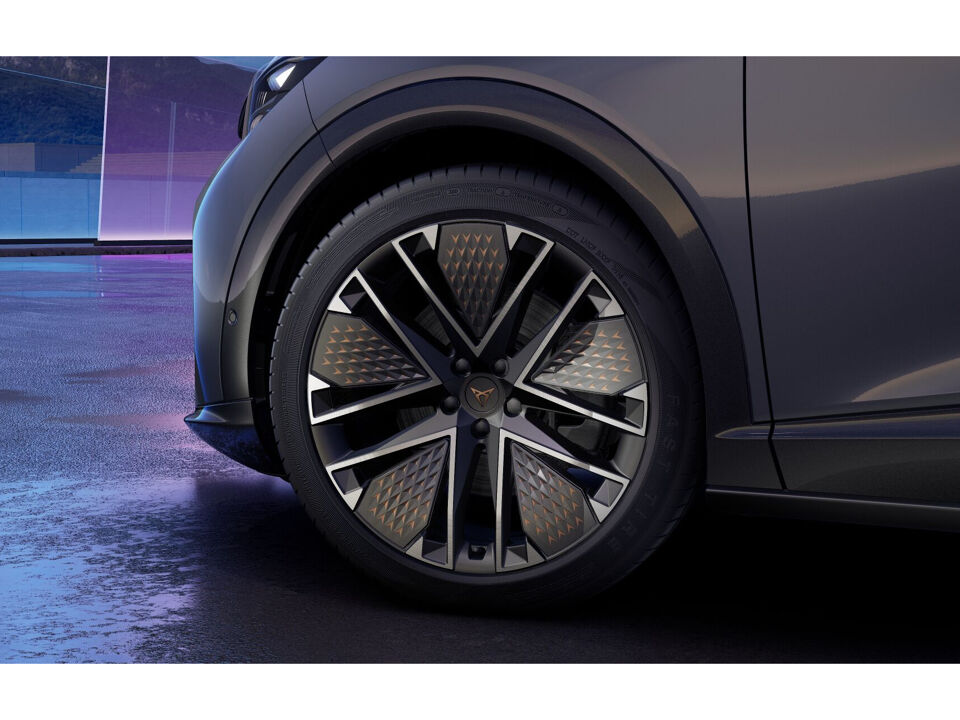 CUPRA Tavascan VZ Extreme