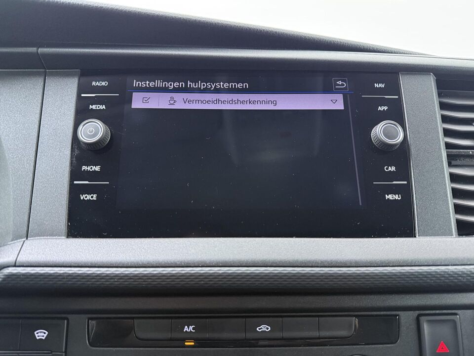 VW-Bedrijfswagens Transporter 2.0 TDI 150 PK L2H1
