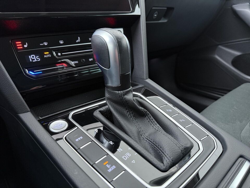 Volkswagen Passat 1.4 TSI PHEV GTE