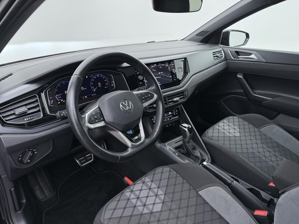 Volkswagen Polo 1.0 TSI R-Line Business