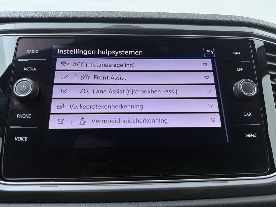 Volkswagen T-Roc 1.5 TSI R-Line
