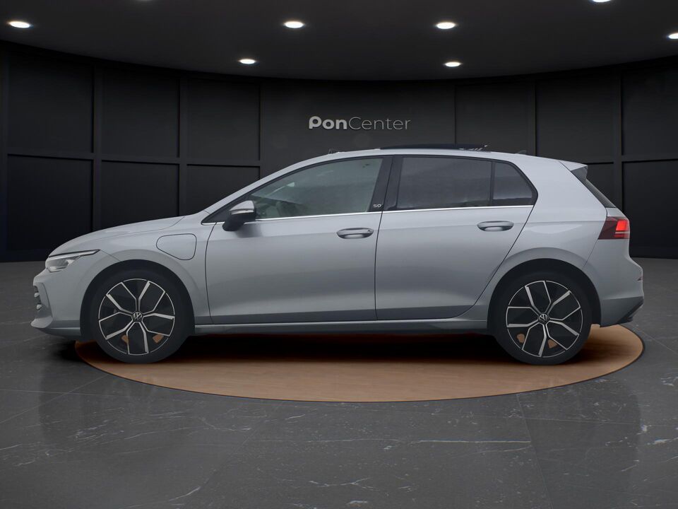 Volkswagen Golf 1.5 eHybrid 50 Edition