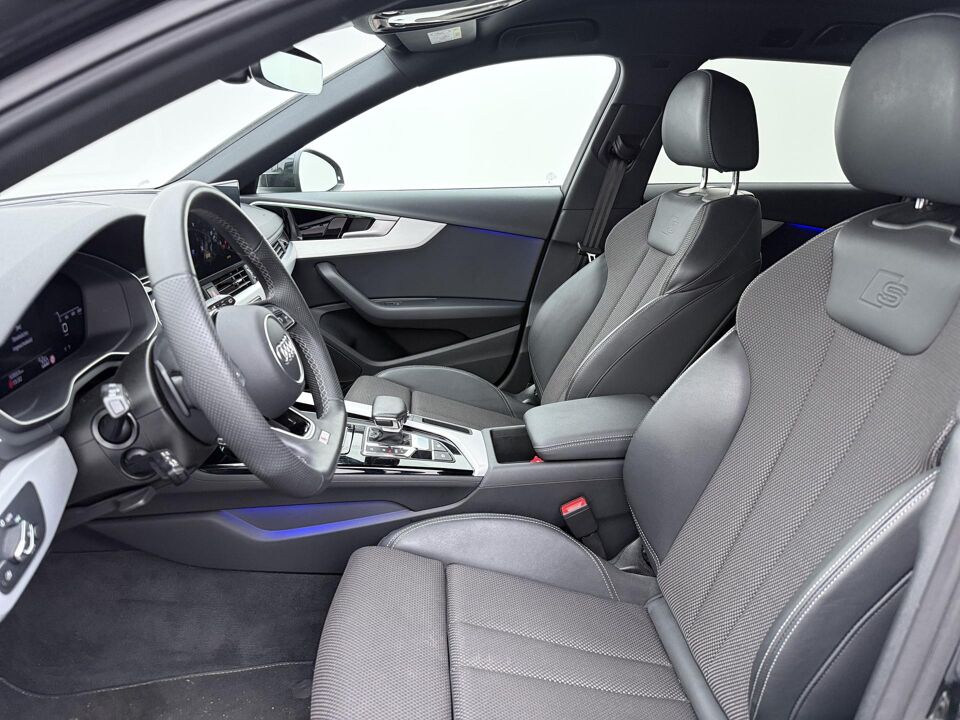 Audi A4 Avant 35 TFSI S-Line Competition