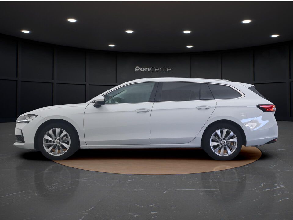Škoda Superb Combi 1.5 TSI First Edition