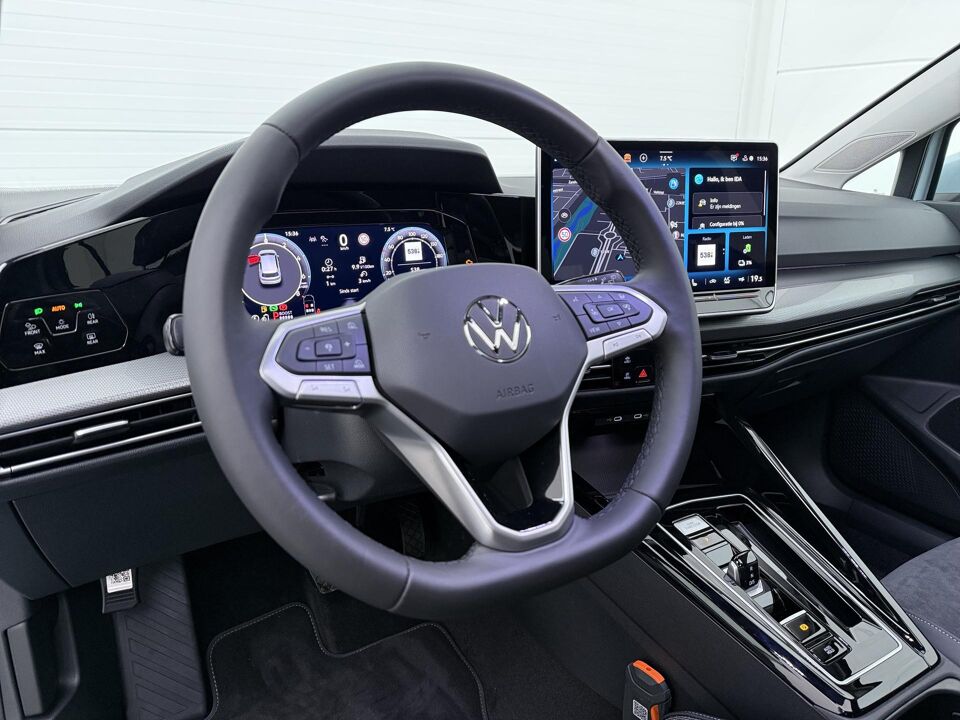 Volkswagen Golf Style Edition 1.5 eHybrid 150 kW / 204 PK