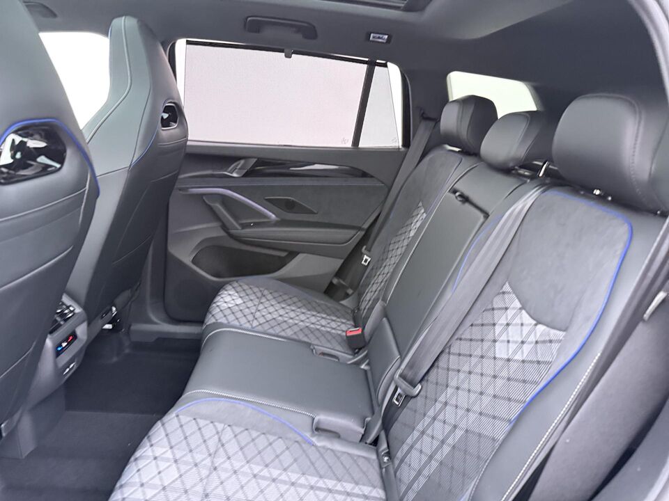 Volkswagen Tayron R-Line Edition 1.5 eHybrid 150 kW / 204 PK